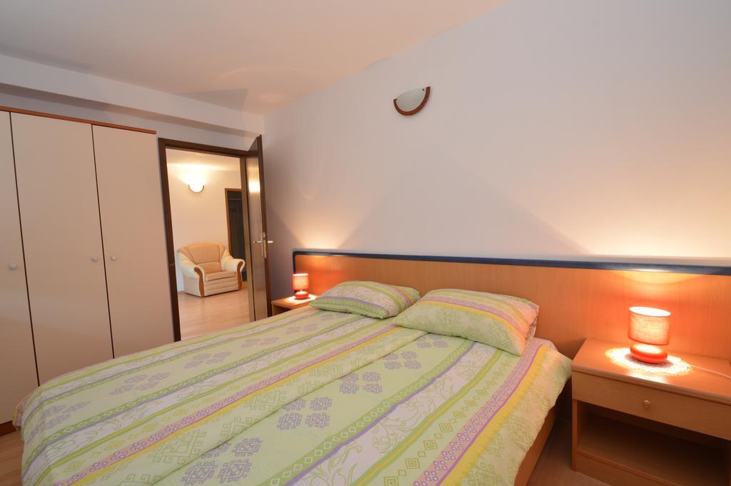 Apartmani Raic Mali Losinj Exterior photo